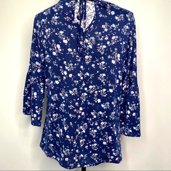LC Lauren Conrad Tops - Lauren Conrad Blue Floral Tunic 3x4 Sleeve size medium *